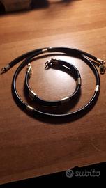 collana e bracciale oro e caucciu