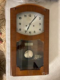 Orologio a pendolo antico ‘900