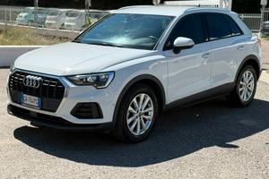 Audi Q3 35 TDI S tronic Business Advanced