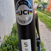bici da corsa Ktm carbon revelator alto