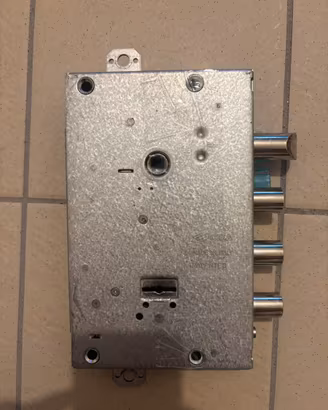 Serratura CISA porta blindata doppia mappa