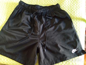 Pantaloncini Nike uomo taglia s