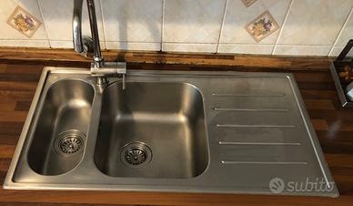 Lavello cucina IKEA con miscelatore