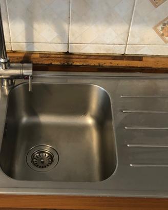 Lavello cucina IKEA con miscelatore