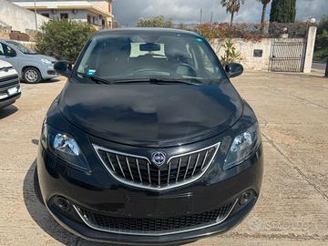 Lancia Ypsilon 1.0 FireFly 5 porte S&S Hybrid