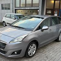 Peugeot 5008 7 posti 1.6 HDi 115CV