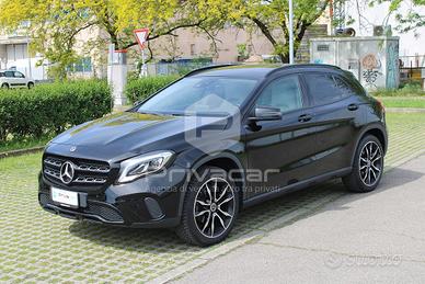 MERCEDES GLA 180 Sport