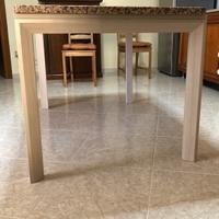 Tavolo cucina (130x85x75cm) allungabile a 180cm