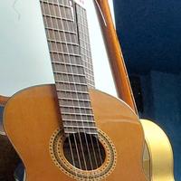 Chitarra classica Salvador Cortez cc90