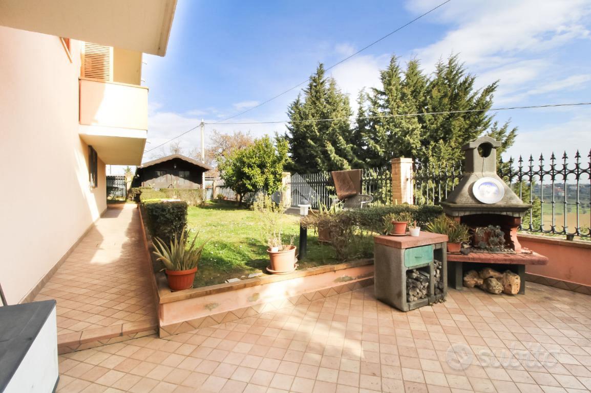 House in Mosciano Sant'Angelo, Teramo - Vista 2