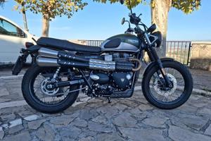 Moto Triumph Street Scrambler 900 - pochissimi Km