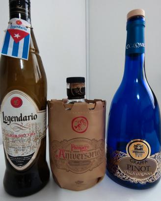 set 3 bottiglie vuote rum/grappa