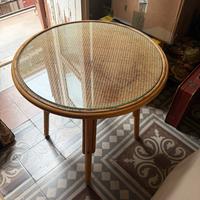 Tavolino rotondo in vimini