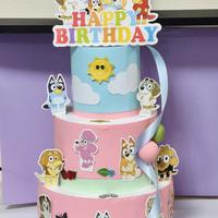 🎂 Torta Scenografica Bluey (Finta/Fake Cake)