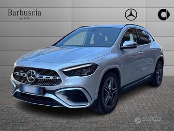 Mercedes-Benz GLA GLA-H247 2023 - 200 d AMG L...