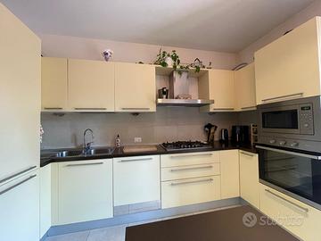 Cucina completa Doimo con elettrodomestici