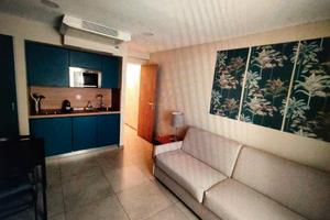 Cessione quota multiproprieta' PARIGI CHAMPS ELYSE