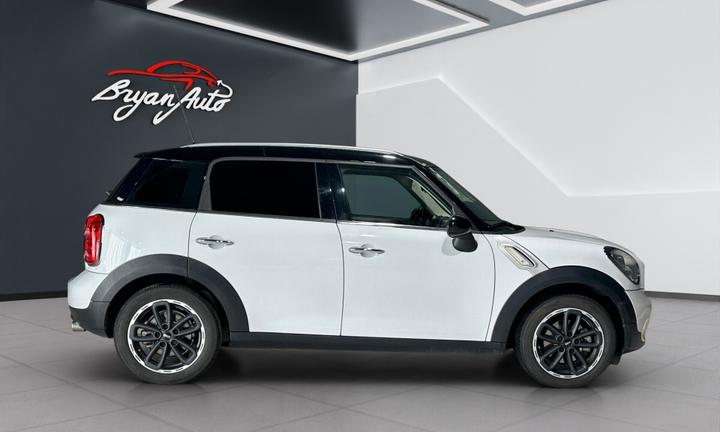 Mini Cooper Countryman 1.6 IVA ESPOSTA