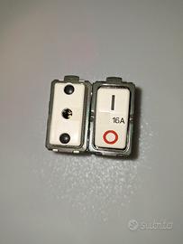 interruttore automatico presa