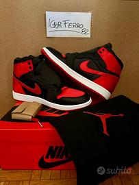 Nike jordan 1 satin bred