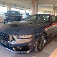 Ford Mustang Fastback 5.0 V8 Dark Horse