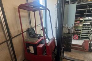 Carrello elevatore - Muletto elettrico