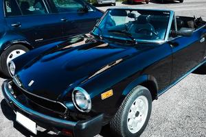 124 Spider America Pininfarina 2000 ie