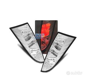 FANALI FORD FOCUS I 98-04 A LED CROMATI