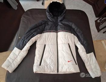 Giubotto Nike Repeat