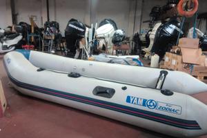 ZODIAC 380s+Yamaha 15hp TUTTO PARI AL NUOVO 