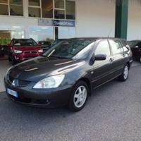 Mitsubishi Lancer 1.6 16V S.W. Comfort