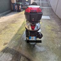 Scooter Peugeot Geopolis 300i