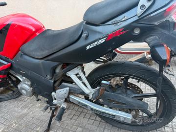 Honda cbr 125