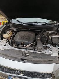 mitsubishi outlender 2011