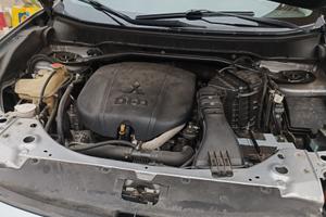 mitsubishi outlender 2011