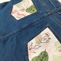 pantaloncino in denim dipinto a mano