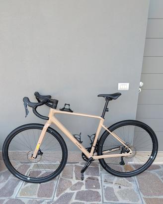bicicletta Cube Nuroad Race