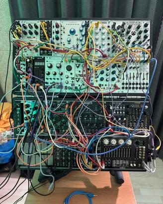 Sistema Modulare Eurorack Completo + cavi