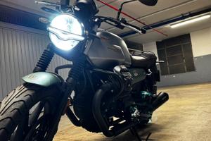 Moto Guzzi V7 Centenario