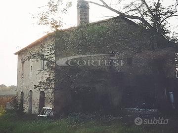 Casolare da ricostruire con terreno PSV/138