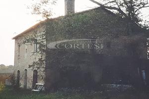 Casolare da ricostruire con terreno PSV/138