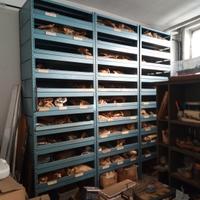 scaffalatura metallica a vasca