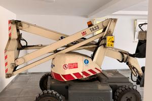 Piattaforma aerea terex TA33