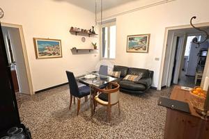 6 LOCALI A GENOVA
