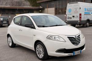 Lancia Ypsilon 1.2 69 CV 5 porte GPL Ecochic Gold