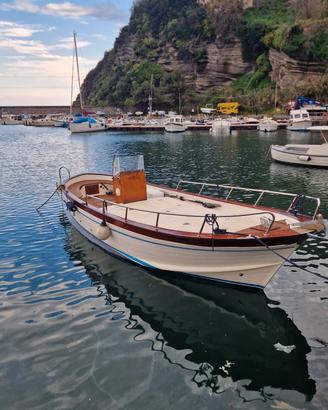 Gozzo  vetroresina 7 mt