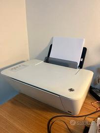 Stampante multifunzione HP Deskjet 1510 a colori