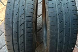 Gomme auto