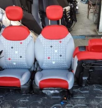 Tappezzeria sedili 500l