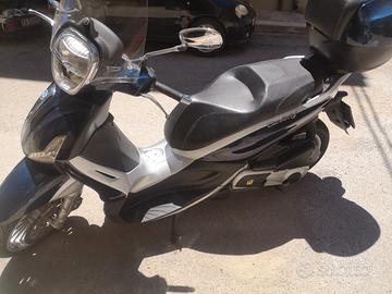 Piaggio Beverly 300 - 2016